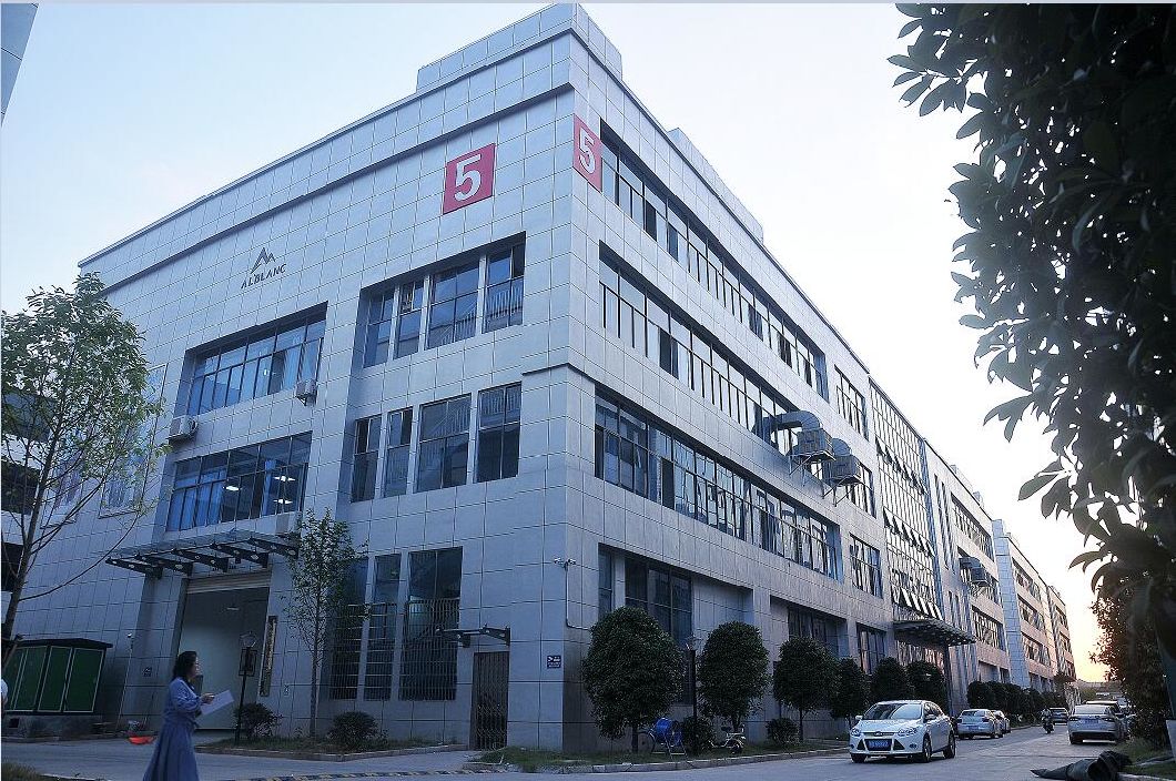 Lady's Waterproof Outdoor Jacket with Visible Prints After Wet